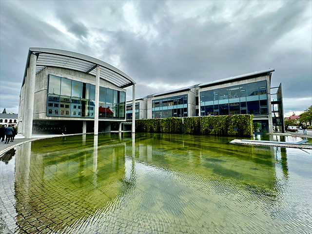 0-ReykjavikCityHall